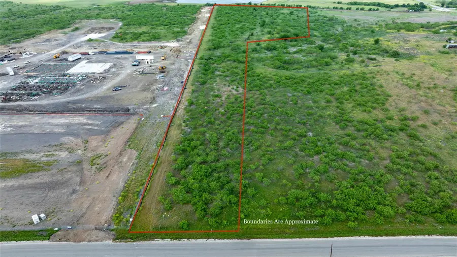 1050 E Herrin Dr, Coupland, TX 78615 - #3