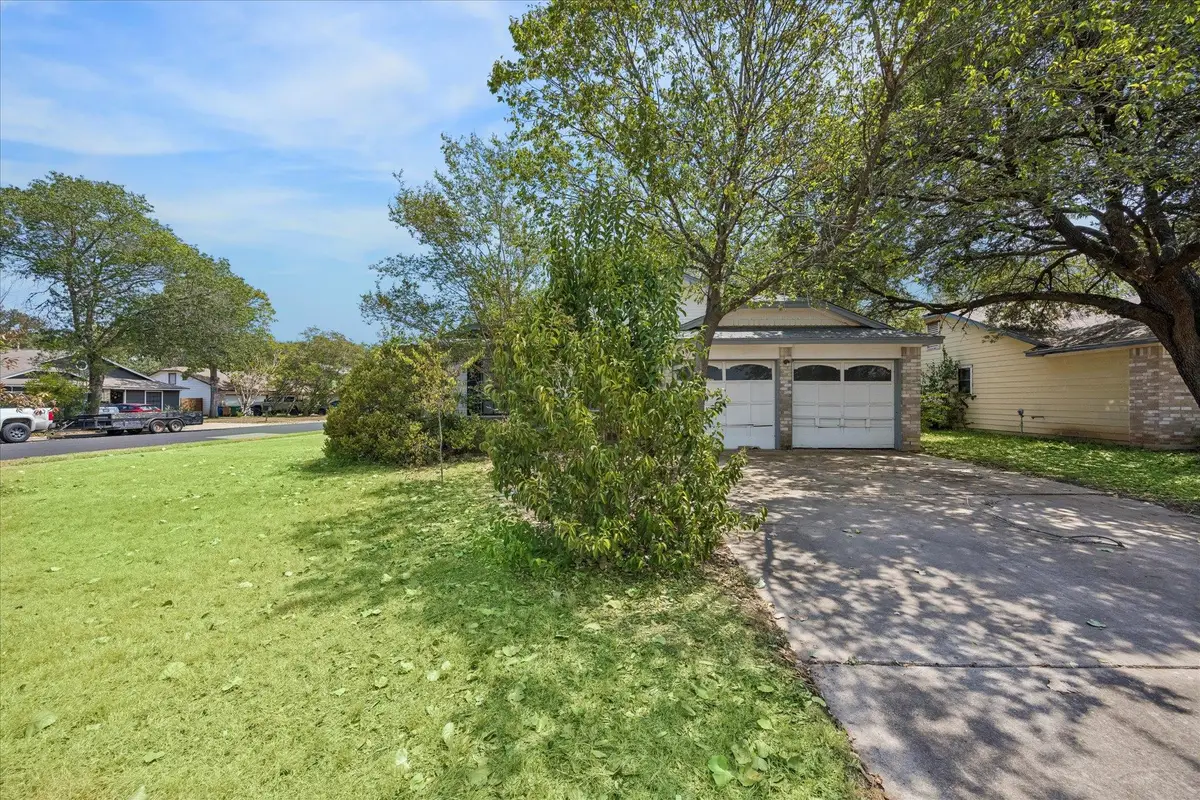 7701 Wakefield Dr, Austin, TX 78749 - #1
