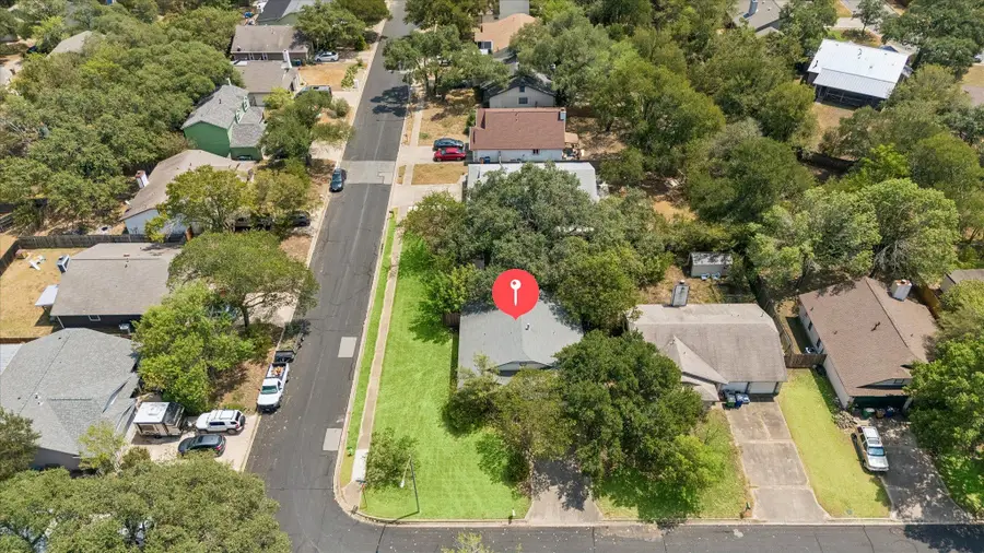 7701 Wakefield Dr, Austin, TX 78749 - #2