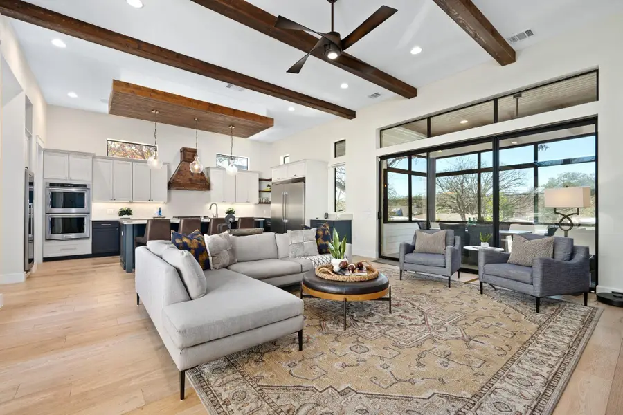 6104 Cary Dr, Austin, TX 78757 - Image #3