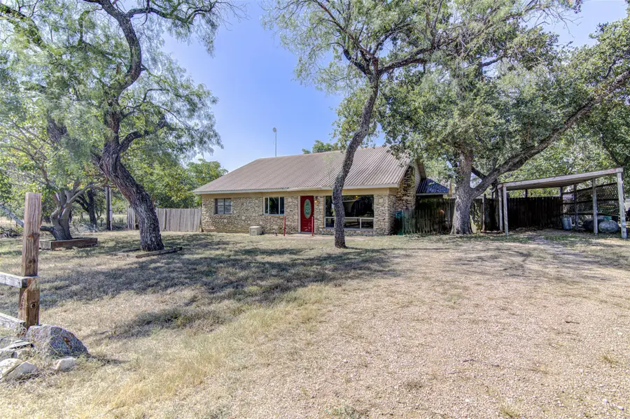 322 E Castleshoals Dr, Granite Shoals, TX 78654 - #3