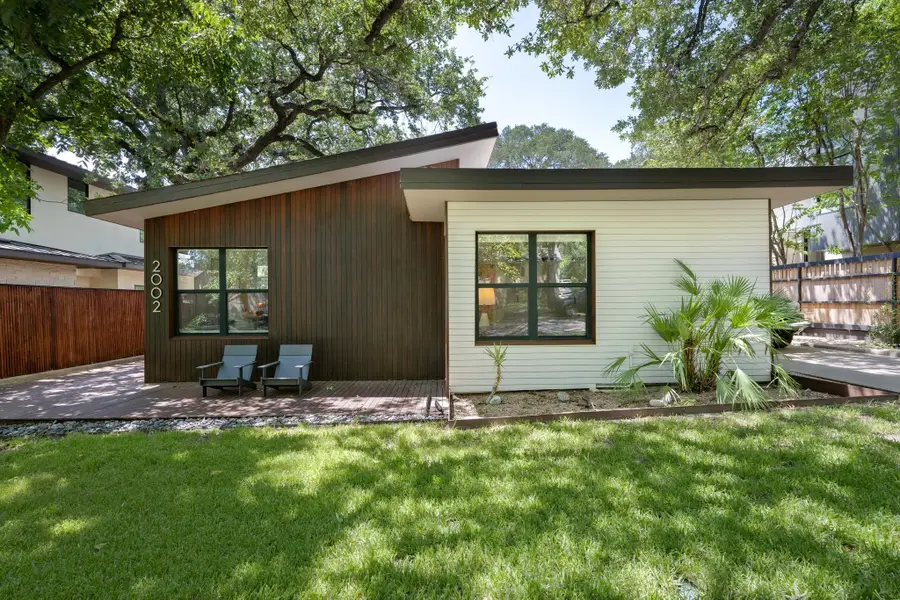 2002 Meadowbrook Dr, Austin, TX 78703 - #2