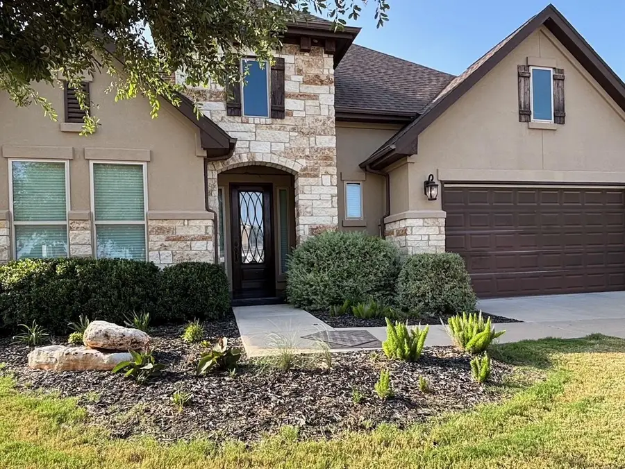 820 Desaix Dr, Georgetown, TX 78628 - Image #2