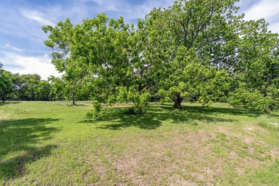 700 Main St, Liberty Hill, TX 78642 - #3