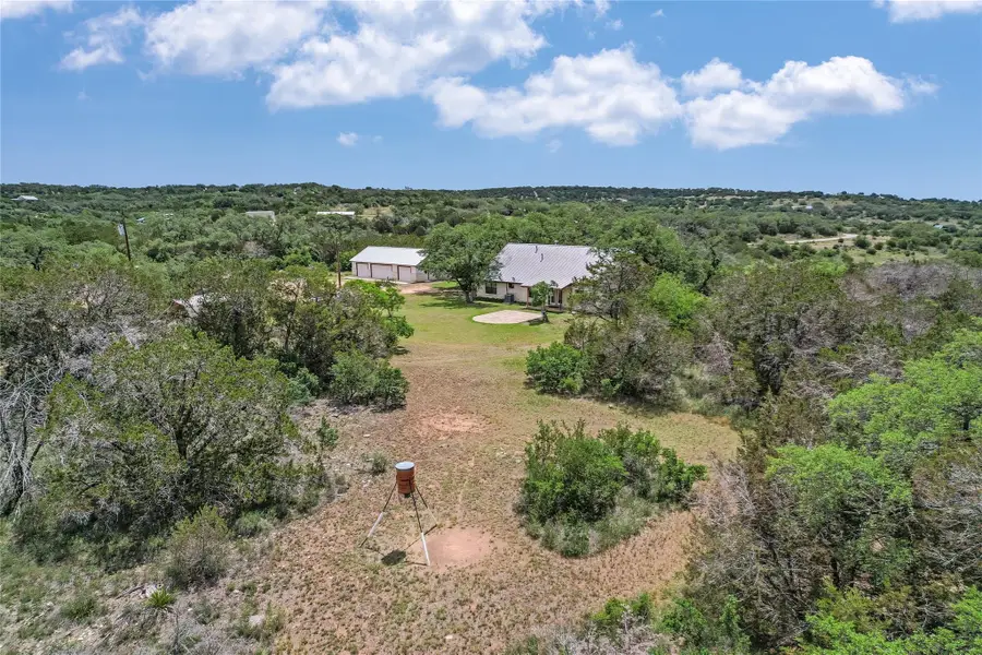 199 Middleton Rd, Spicewood, TX 78669 - Image #2