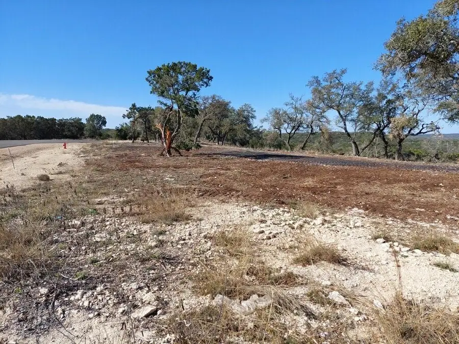 915 Enchanted Vw, Canyon Lake, TX 78133 - #3