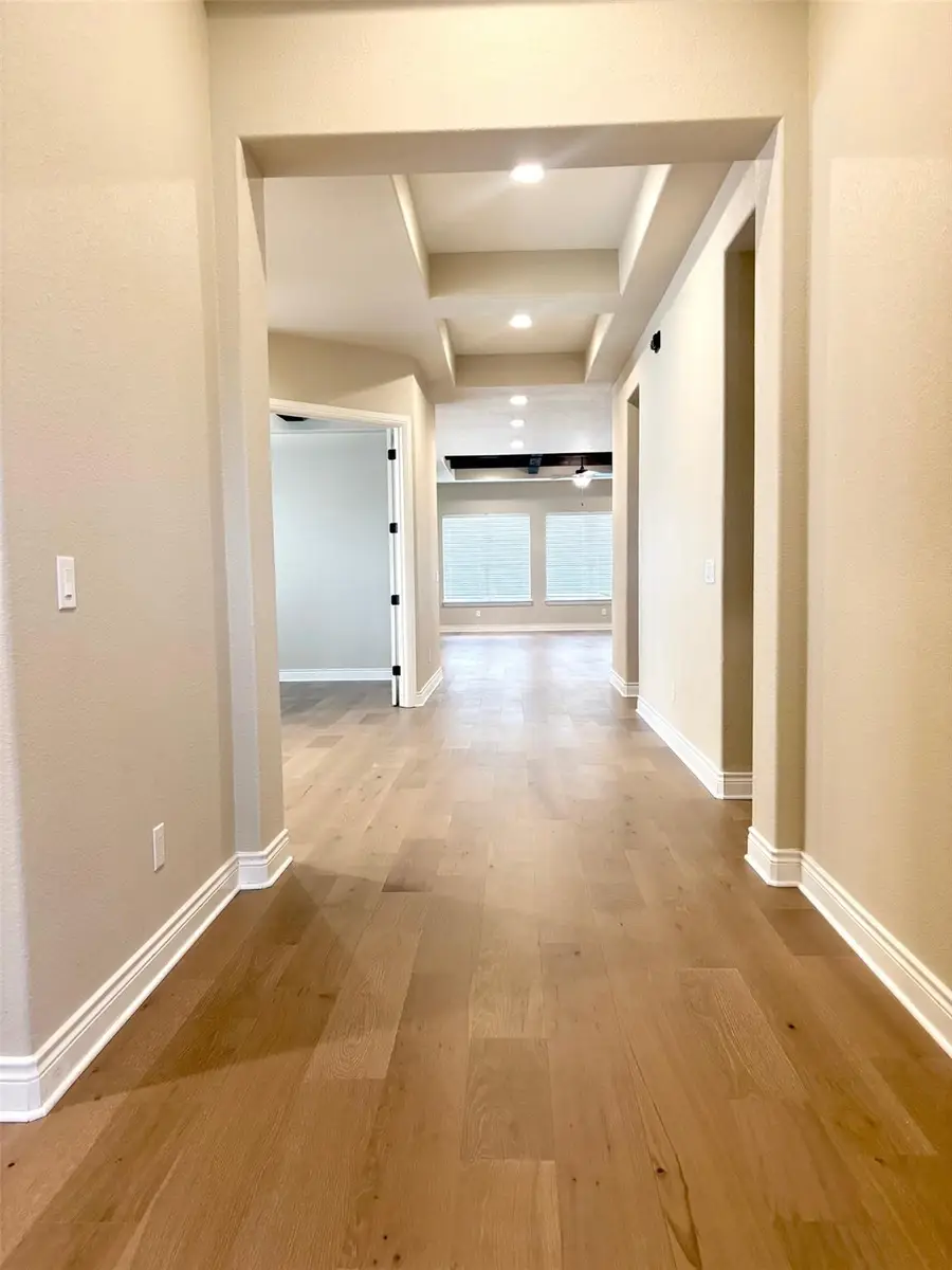 820 Desaix Dr, Georgetown, TX 78628 - #2