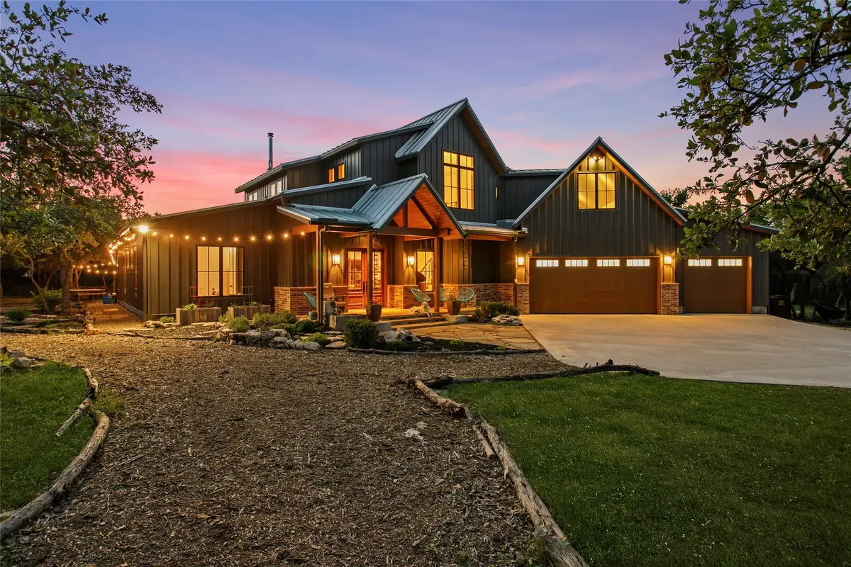 215 Whispering Oaks Ln, Dripping Springs, TX 78620 - #1