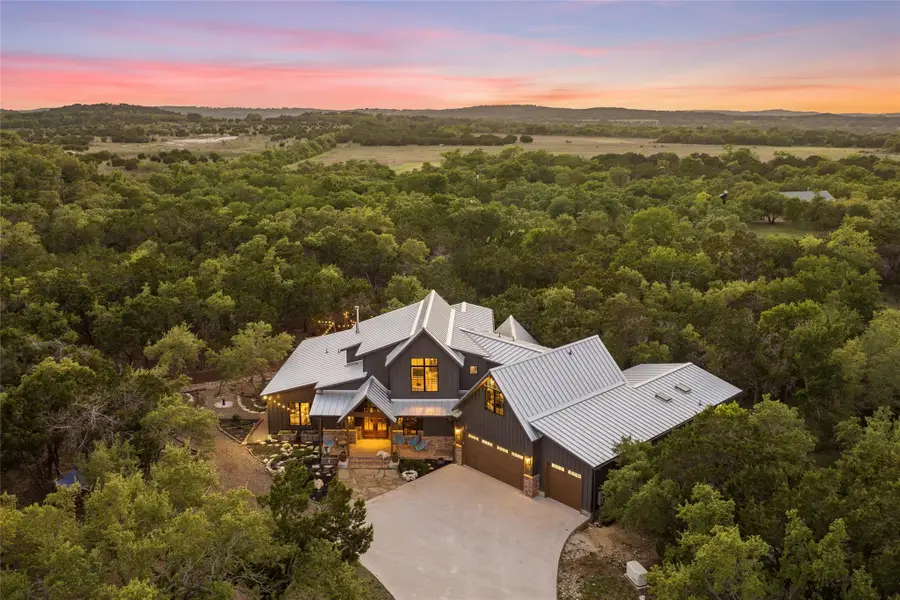 215 Whispering Oaks Ln, Dripping Springs, TX 78620 - #3