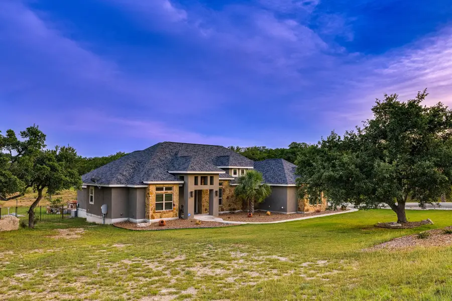 346 Blackbird Dr, Spring Branch, TX 78070 - Image #3