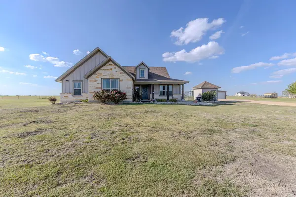 4846 County Road 327 Rd, Granger, TX 76530
