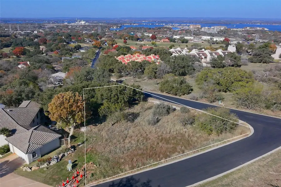 500 Branding Iron, Horseshoe Bay, TX 78657 - Image #3