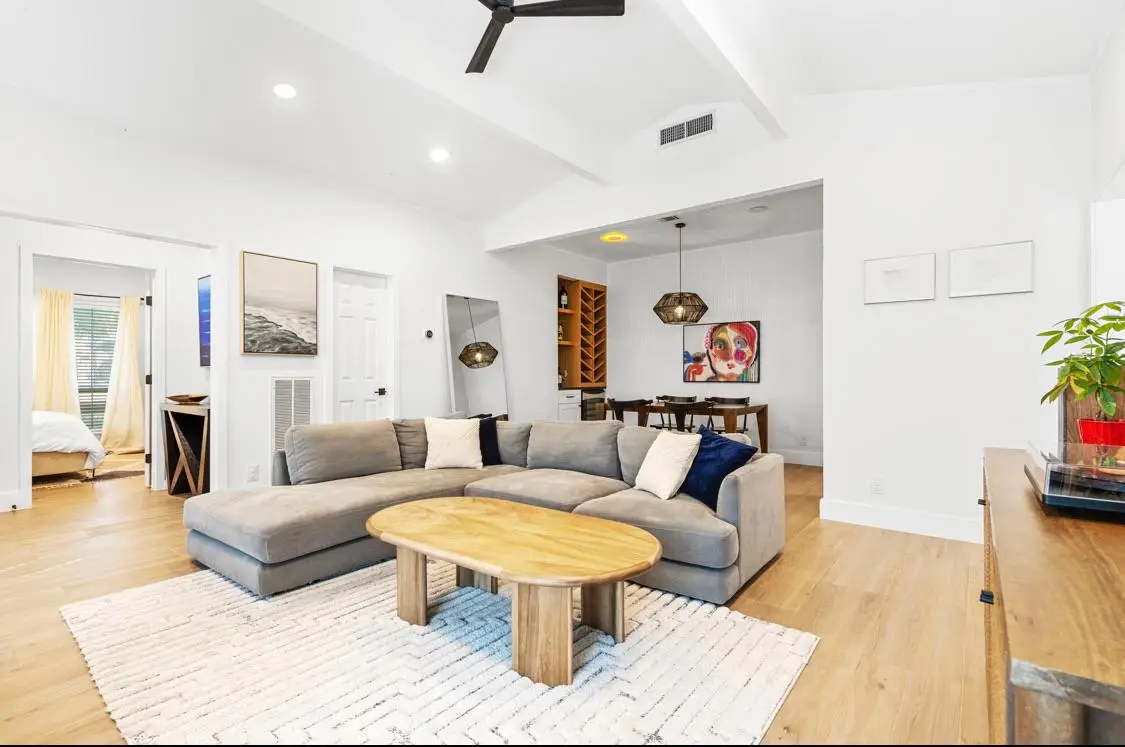 433 Towne Park Trl, Austin, TX 78751 - #1