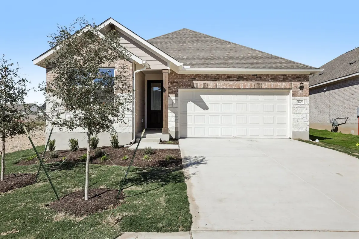 1929 Fannie Rd, Georgetown, TX 78633 - Image #1