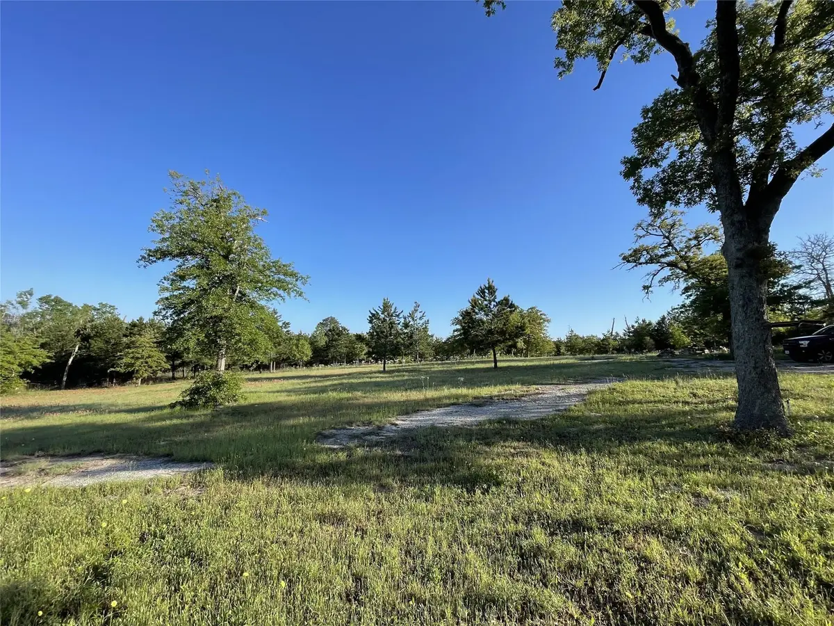124 Hereford Ln, Bastrop, TX 78602 - #1