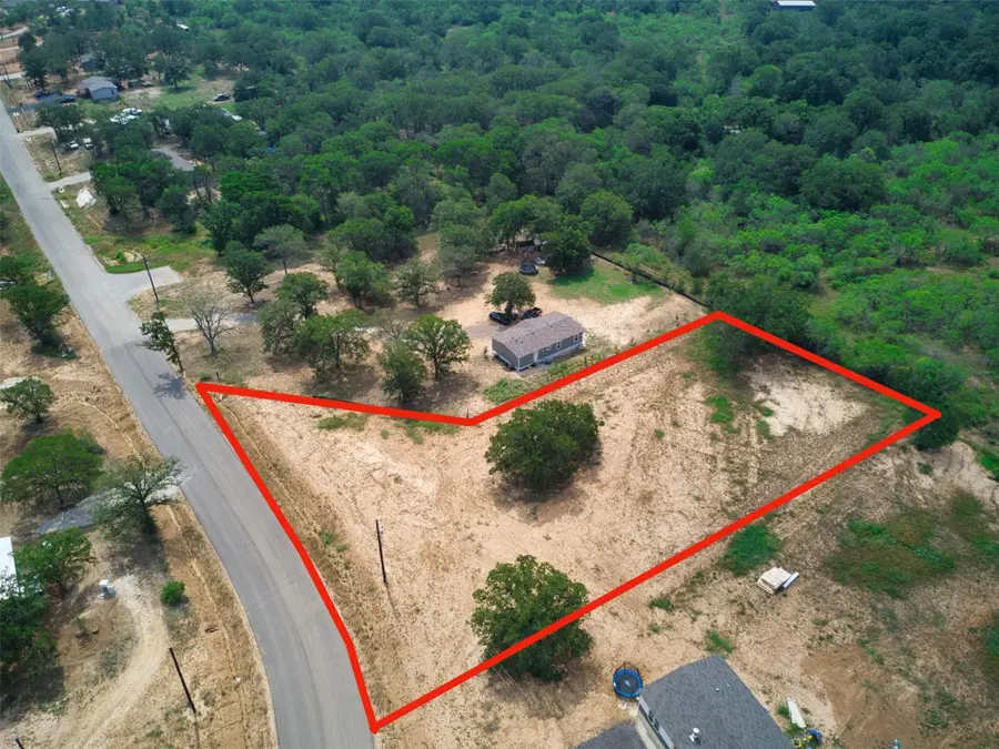 190 Romberg Rd, Dale, TX 78616 - Image #2