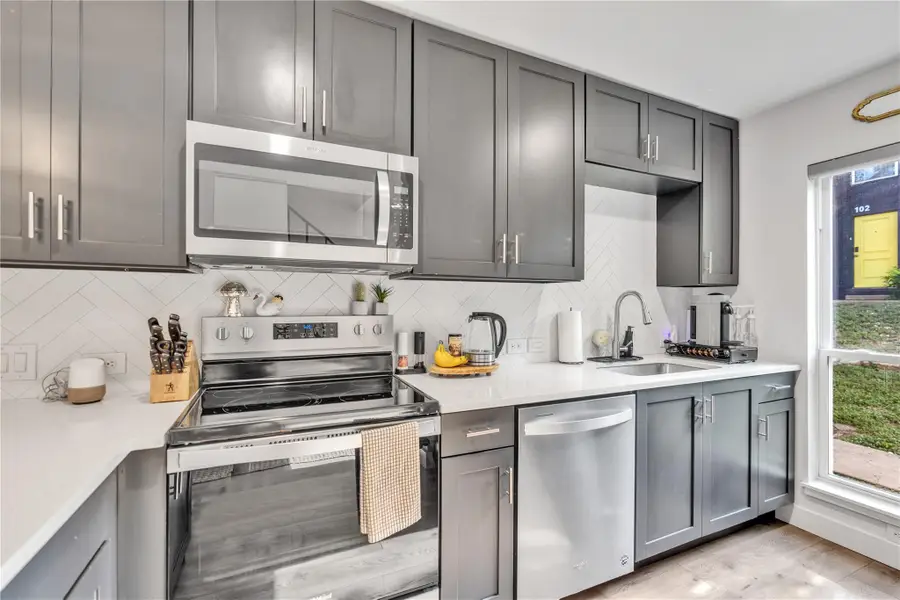 3808 Southway Dr #103, Austin, TX 78704 - #2