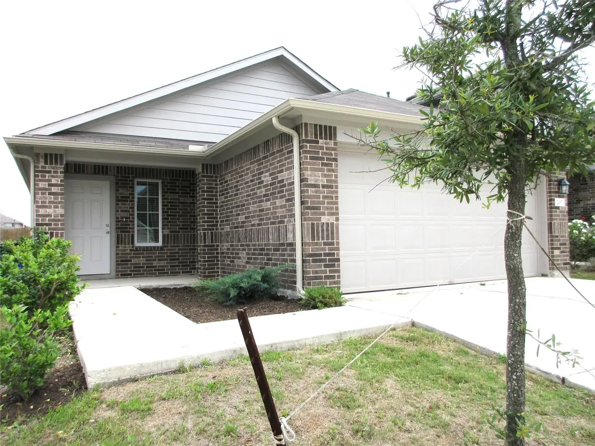 205 Granary Dr, Kyle, TX 78640 - #1