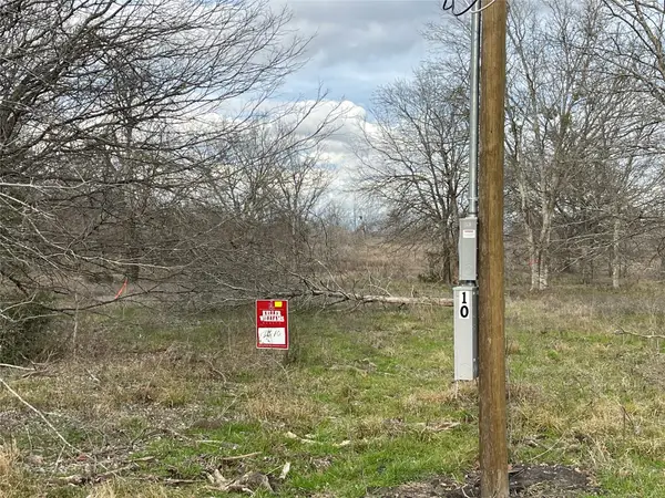 1270 Cypress Trail Loop, Rockdale, TX 76567