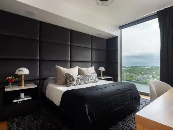 44 East Ave #2101, Austin, TX 78701