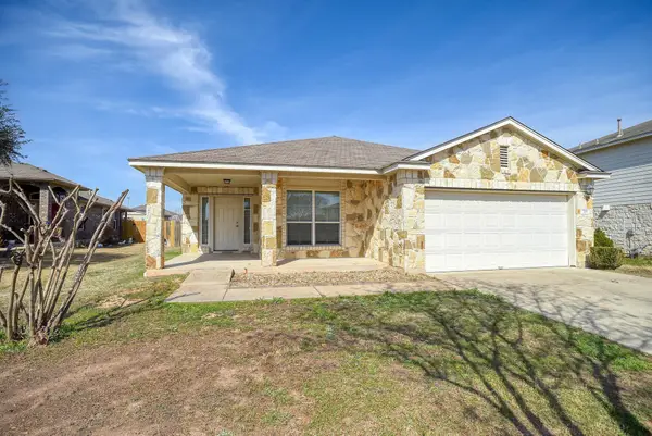 319 Wild Cat Dr, Bastrop, TX 78602