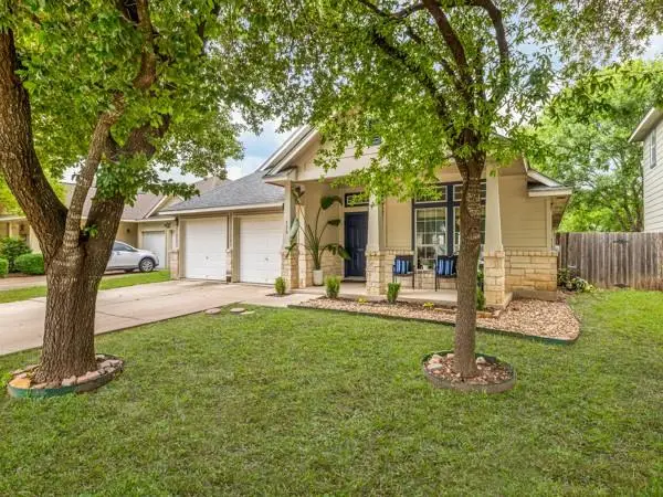 536 W Metcalfe St, Hutto, TX 78634