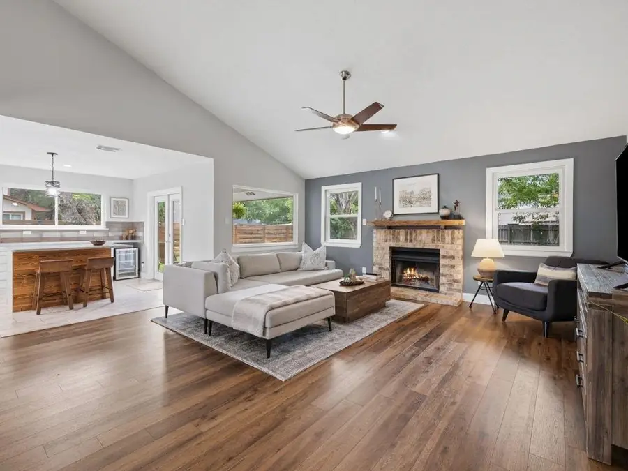 201 N Rainbow Bridge Dr, Cedar Park, TX 78613 - #2