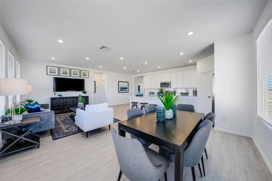 313 Rock Springs Dr, Marble Falls, TX 78654 - Image #3