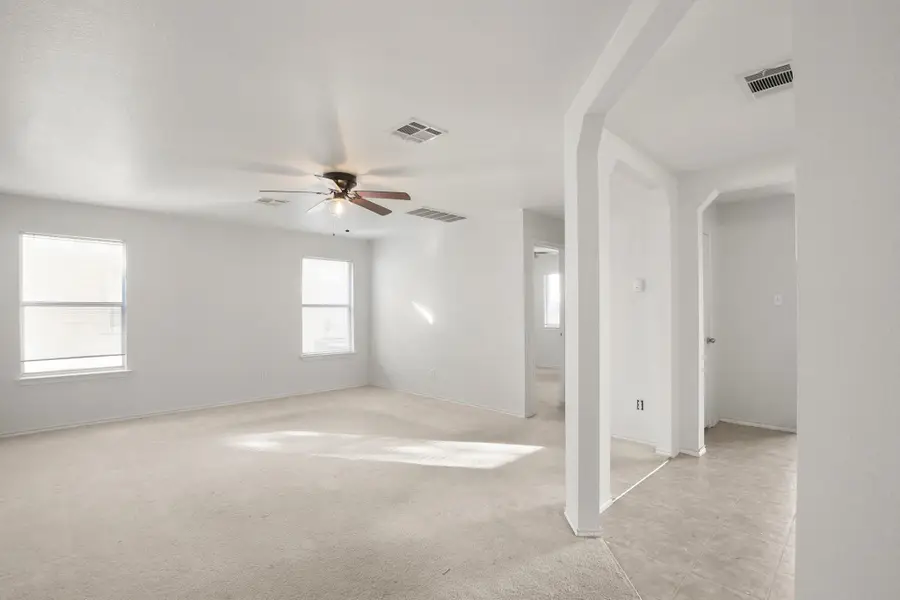 17816 Honey Locust Ln, Elgin, TX 78621 - Image #3