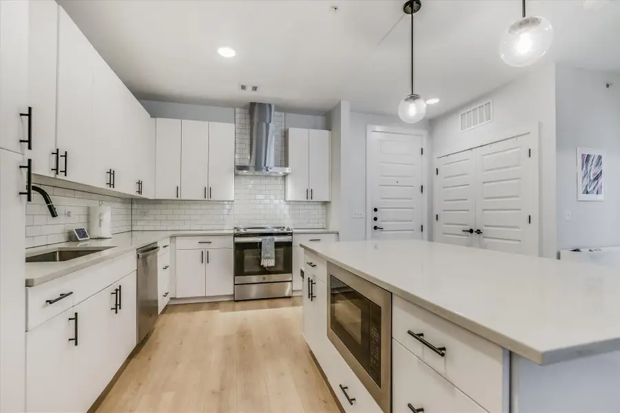 3101 Govalle Ave #209, Austin, TX 78702 - #3