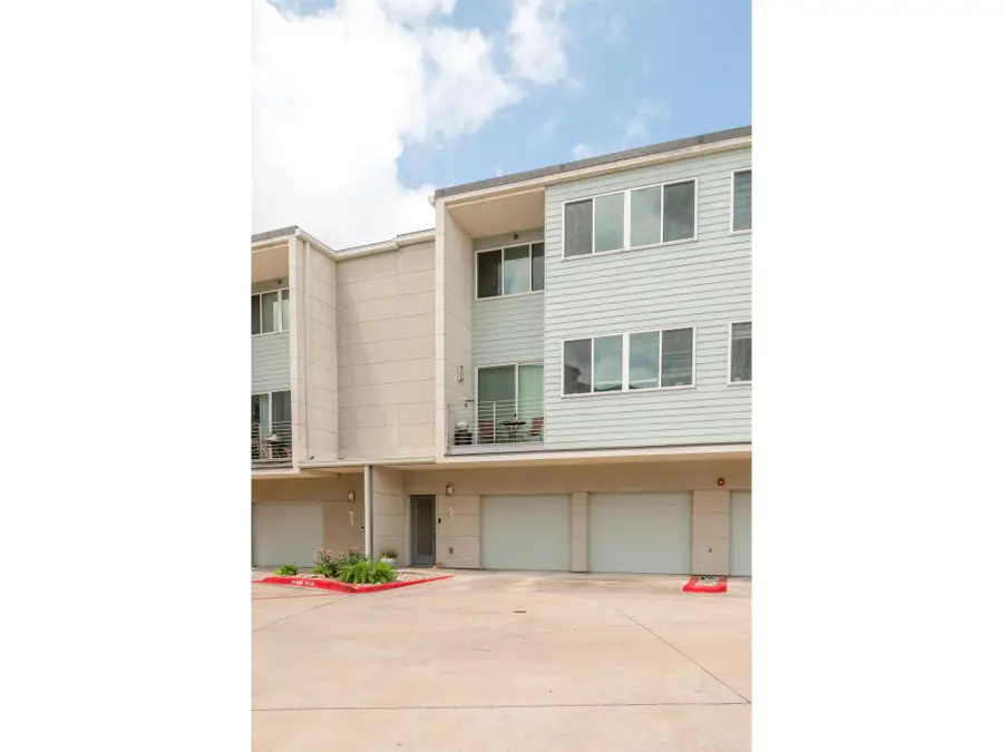 604 N Bluff Dr #205, Austin, TX 78745 - Image #2
