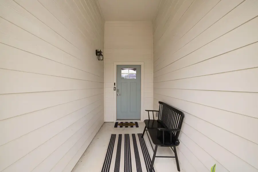 3608 Overlord Ln, Austin, TX 78754 - #3