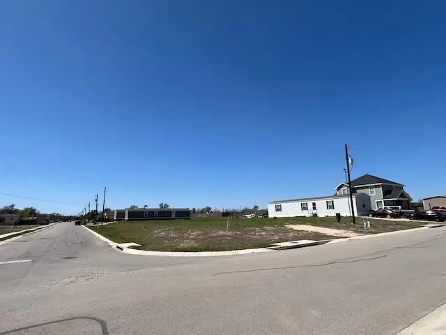 342 Margarita Dr, Dale, TX 78616 - Image #1