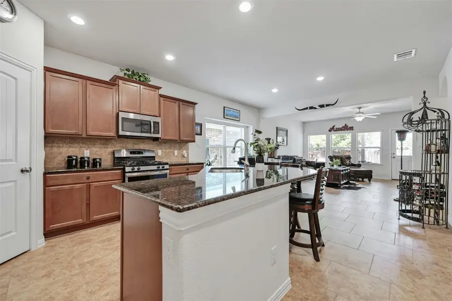 265 Shale Cir, Buda, TX 78610 - #2