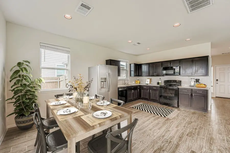 318 Schuylerville Dr, Elgin, TX 78621 - Image #3