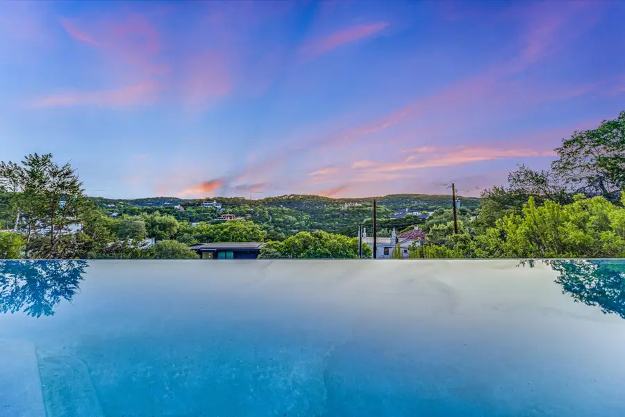 5304 Scenic View Dr, Austin, TX 78746 - #2