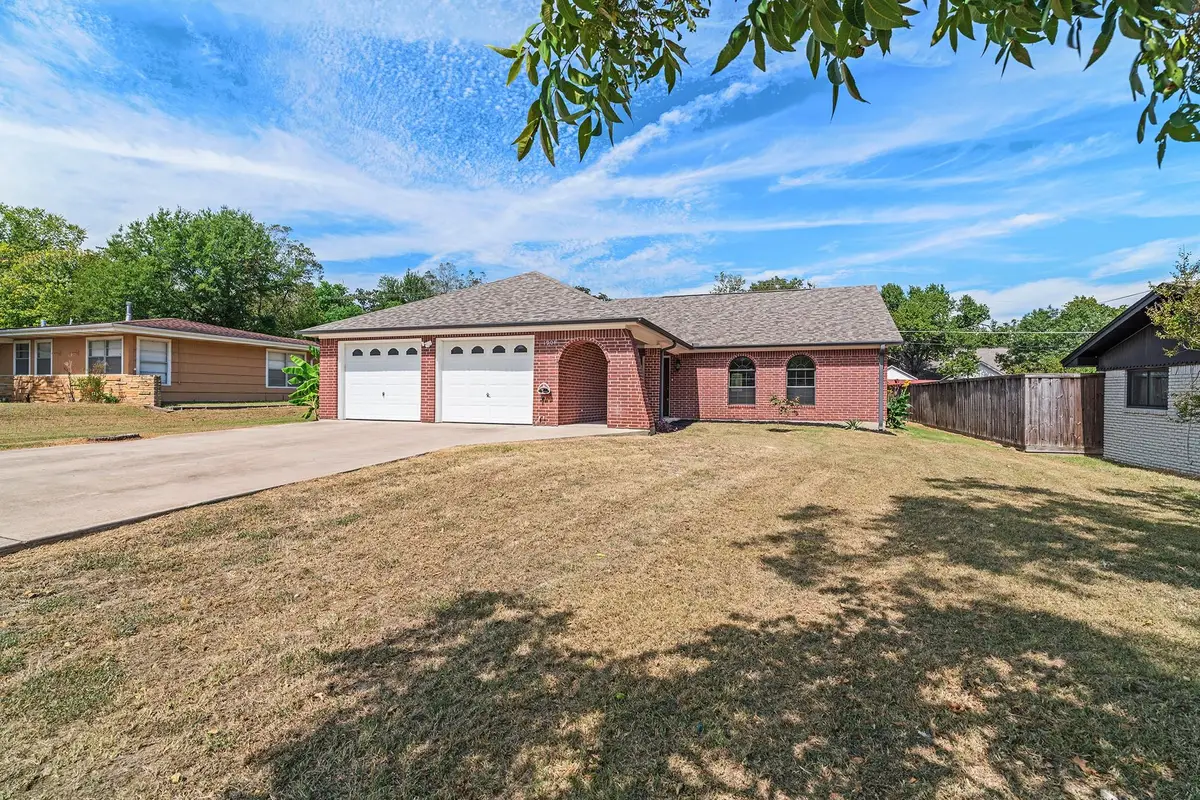 1904 Murray Ave, Rockdale, TX 76567 - Image #1