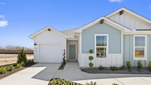 181 B Harrison Xing, Uhland, TX 78640