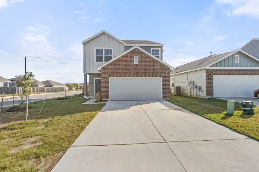 201 Wonderful Life Way, Jarrell, TX 76537 - Image #3