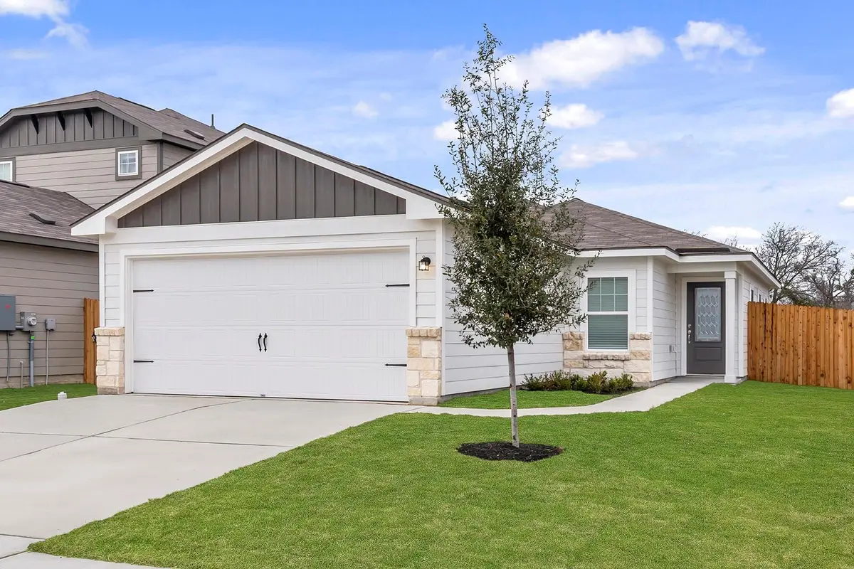 108 Captain Dooley Ln, Jarrell, TX 76537 - #1