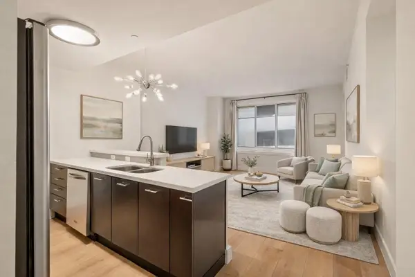 603 Davis St #907, Austin, TX 78701