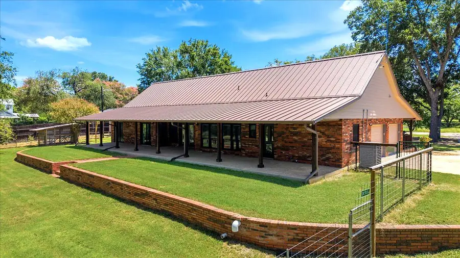 154 Shoreline Dr, Bastrop, TX 78602 - #2