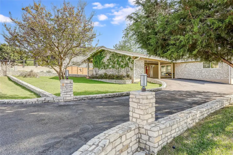 2802 Douglas Cv, Lago Vista, TX 78645 - #3