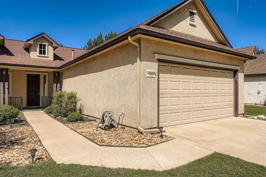 102 Lubbock Dr, Georgetown, TX 78633 - Image #3