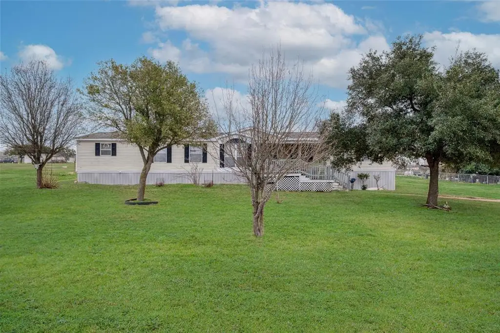 171 Rolling Meadows Ln, Kyle, TX 78640 - #1