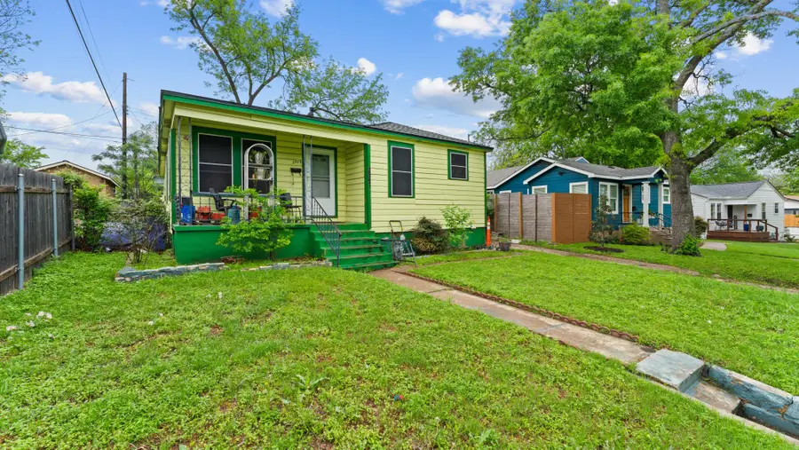 2947 Eckert St, Austin, TX 78722 - Image #2