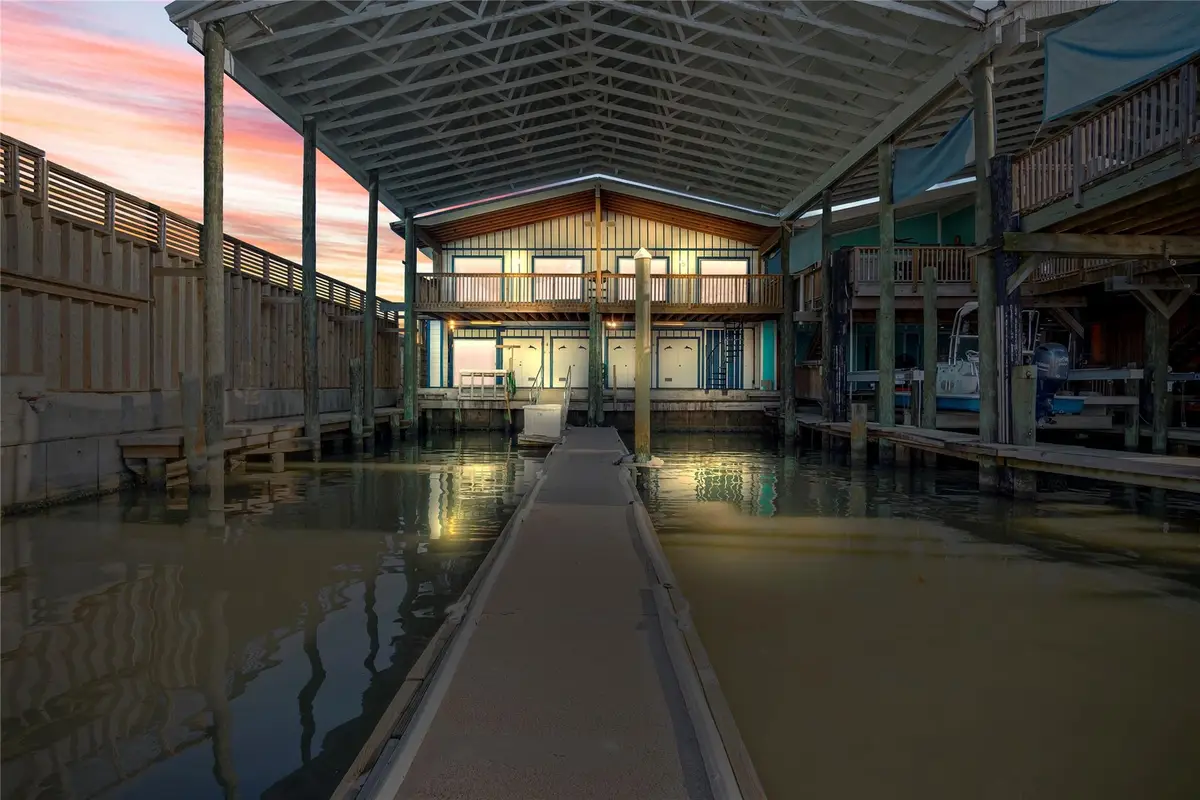 318 W Cotter Ave #2, Port Aransas, TX 78373 - #1