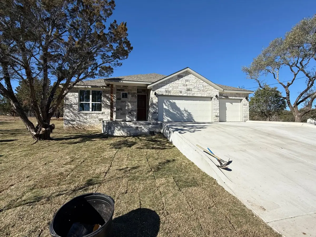 112 Broken Bow St, Horseshoe Bay, TX 78657 - Image #1