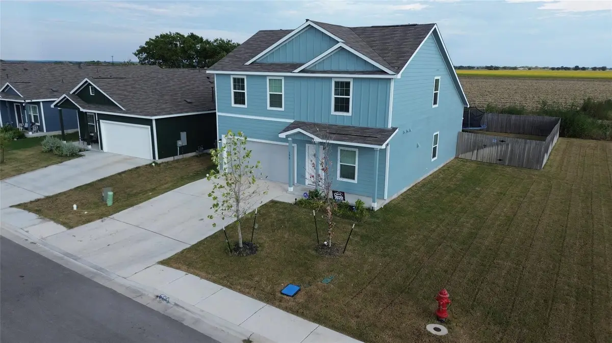 600 Clear Sky Dr, Lockhart, TX 78644 - Image #1