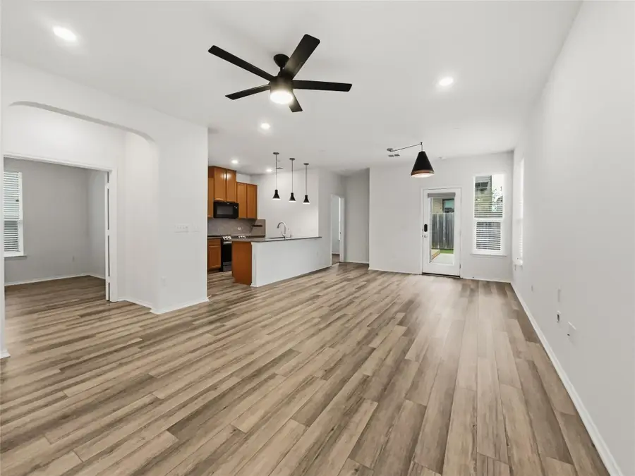 6504 Carriage Pines Dr, Del Valle, TX 78617 - Image #3